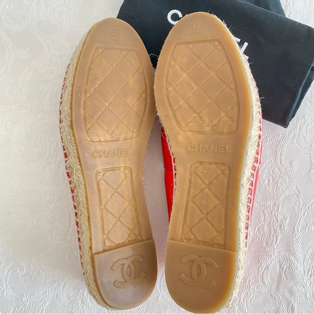 CHANEL coral red Lambskin CC Espadrilles